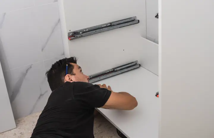 Custom Aluminium Kitchen Cabinet Doors: Benefits & Designs