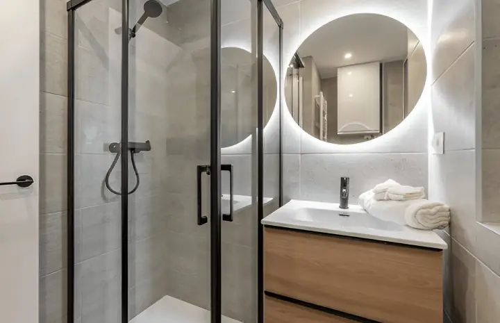 How to Maintain and Clean Your Glass Shower Enclosure