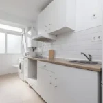 Why Aluminium Wall Cabinets Are Better Than Wood