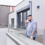 Aluminium Balcony Installation Dubai – Why Professionals Matter