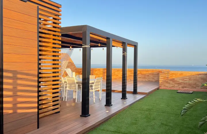 How to Build a Freestanding Pergola?