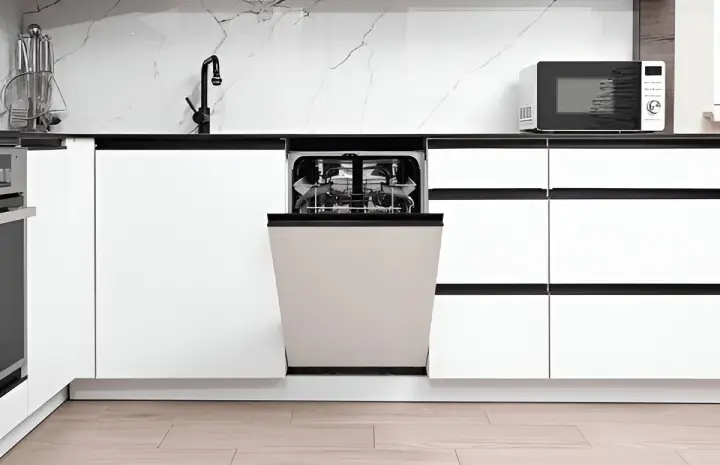 Maximizing Durability with Aluminium Kitchen Cabinet Doors