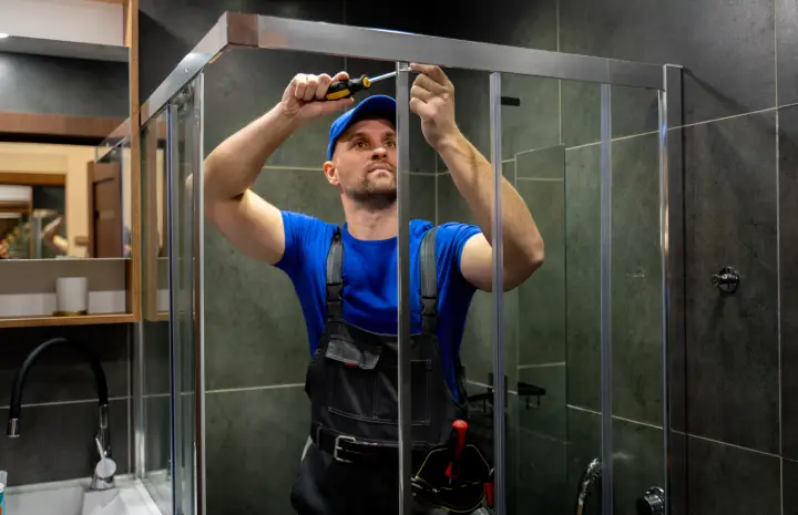 Why Professional Bathroom Glass Installers in Dubai Matter