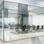 5 Reasons Frameless Glass Partitions Dominate Office Interiors