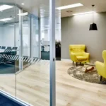 Freestanding Glass Office Dividers for Flexible Workspaces