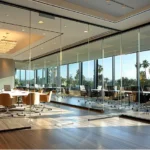 Seamless Glass Wall Installation – A 2025 Workplace Trend