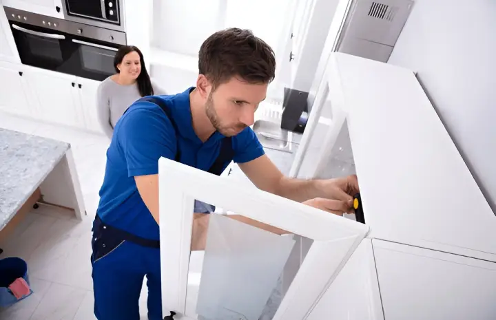 Aluminium Kitchen Door Fitting Services – Precision That Lasts