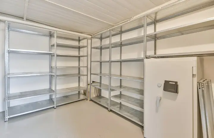 How to Choose Reliable Store Room Builders in Dubai