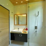 The Process Behind Designing Custom Bathroom Mirrors in Dubai
