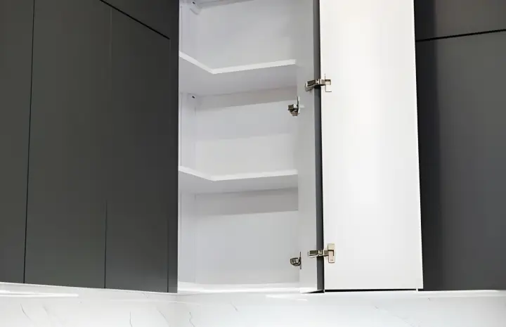 Aluminium Upper Kitchen Cabinets That Redefine Elegance