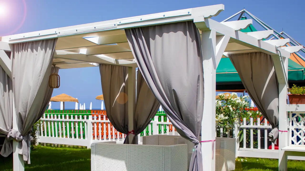 Enhance Comfort with Freestanding Pergola Installation Dubai